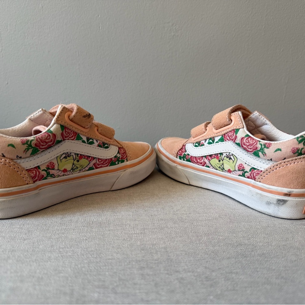 Floral frog princess Kids Vans sneakers with Velcro Straps - Picture 5 of 9